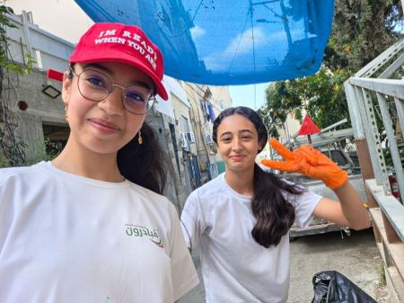 إنجاز خمس جداريات جديدة في حارة الشاغور بالفريديس بمشاركة فنانين ومتطوعين
